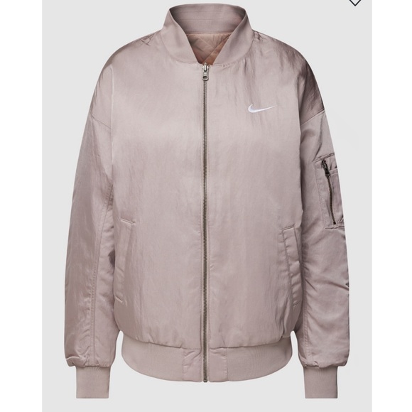 NIKE WOMEN’S REVERSIBLE VARSITY BOMBER JACKET - Picture 5 of 10